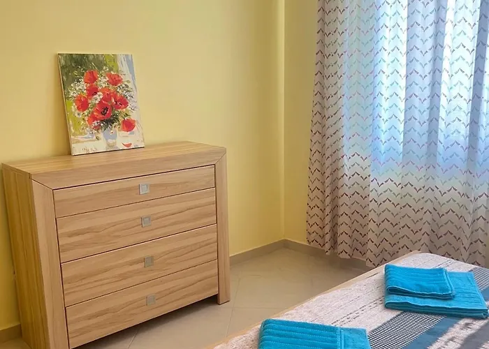 Cherno Апартамент Ахтопол